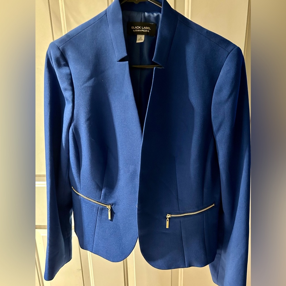 Women’s blue blazer size 10
